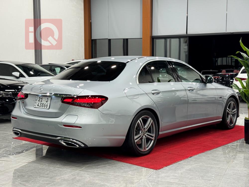 مرسيدس بنز E-Class